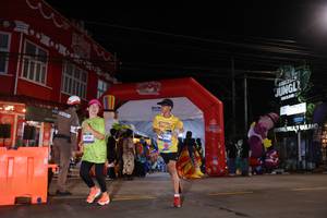 BIB: 3450
                            <button type="button" onclick="openModal(26224358)" class="btn btn-primary btn-sm float-right btn-popup" data-toggle="modal" data-target=".modal-high-quality">
                        <i class="fas fa-shopping-cart"></i> Add to Cart
                    </button>
                                            <button type="button" onclick="isThisMe(26224358, true)" class="btn btn-success btn-sm float-right btn-popup btn-isme hidden" data-toggle="tooltip" data-placement="bottom" title="นี่คือรูปของคุณใช่ไหม คลิกที่นี่เพื่อเอาเข้าอัลบั้ม">
                        <i class="fas fa-plus"></i> Add to album
                    </button>
                    <button type="button" onclick="isThisMe(26224358, false)" class="btn btn-warning btn-sm float-right btn-popup btn-isnotme hidden">
                        <i class="fas fa-ban"></i> Remove from album
                    </button>